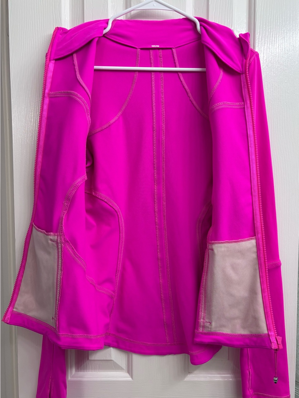 Lululemon Forme Jacket in Raspberry Glo Light/Hyper Stripe Raspberry Glow Light - Picture 10 of 16